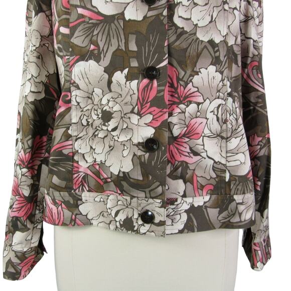 Chico's Size 1 Button Front Blouse Jacket Long Sleeve Taupe Coral Floral Motif - Picture 6 of 10